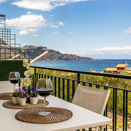Appartamento La Casa Di Stefe Giardini Naxos Esterno foto