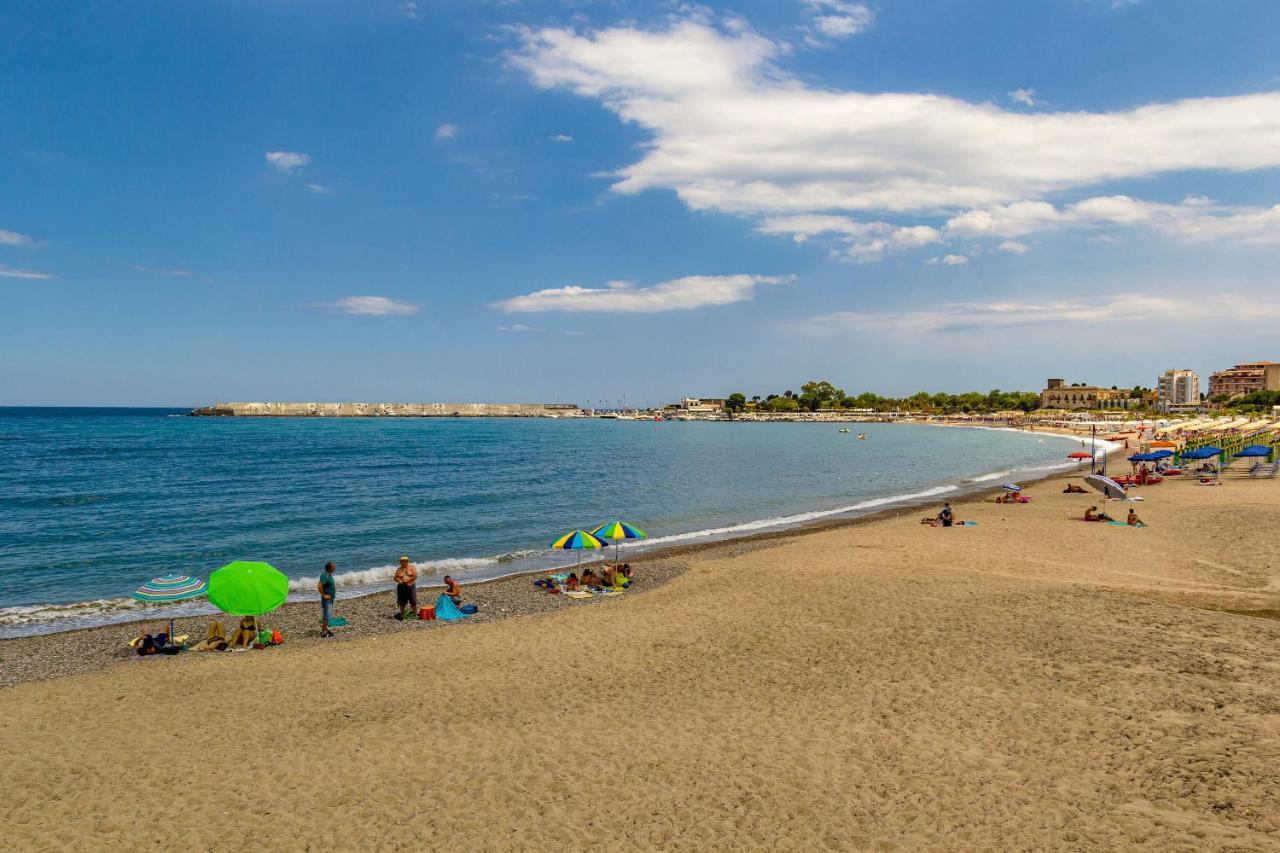 Appartamento La Casa Di Stefe Giardini Naxos Esterno foto